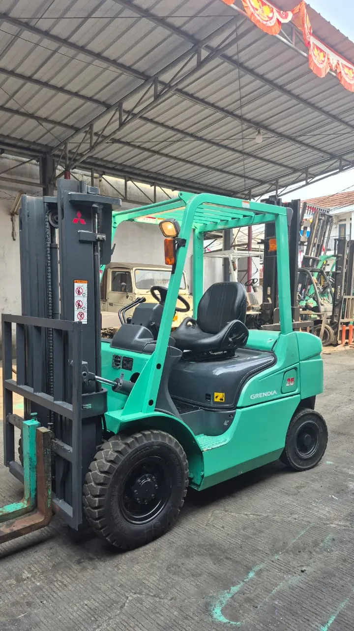 Forklift Mitsubishi FD25 Tahun 2018