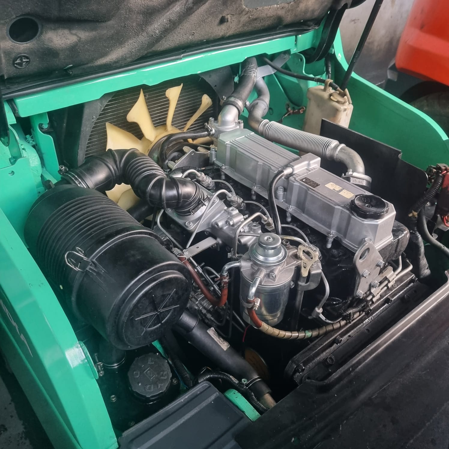 Berapa Sih idealnya Ganti Oli Mesin Forklift Mitsubishi?