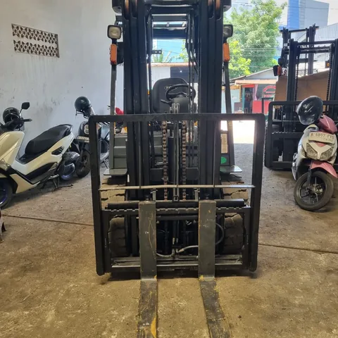 Forklift TCM 3 Ton 2017 — foto galeri