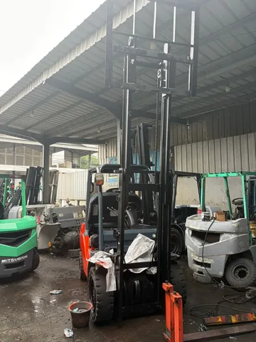Forklift Toyota 8FD30 — foto galeri